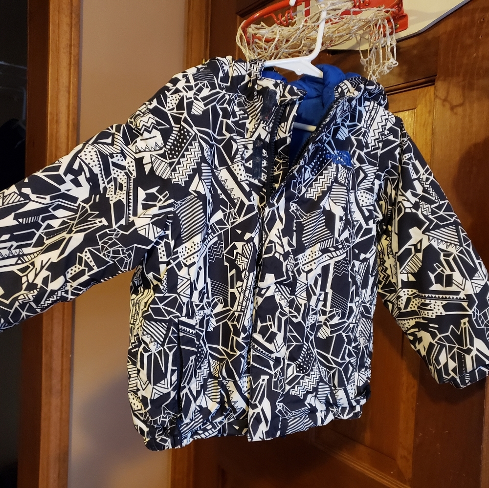 North face boys jacket